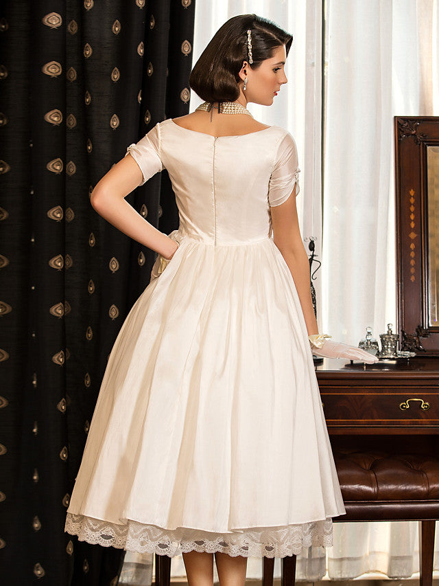 1950s Vintage Short A-Line V Neck Wedding Dresses with Sleeves-showprettydress