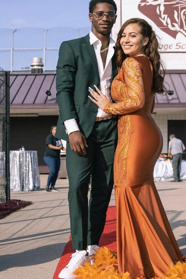 Dark Green Peaked Lapel Prom Suit with Two Flaps