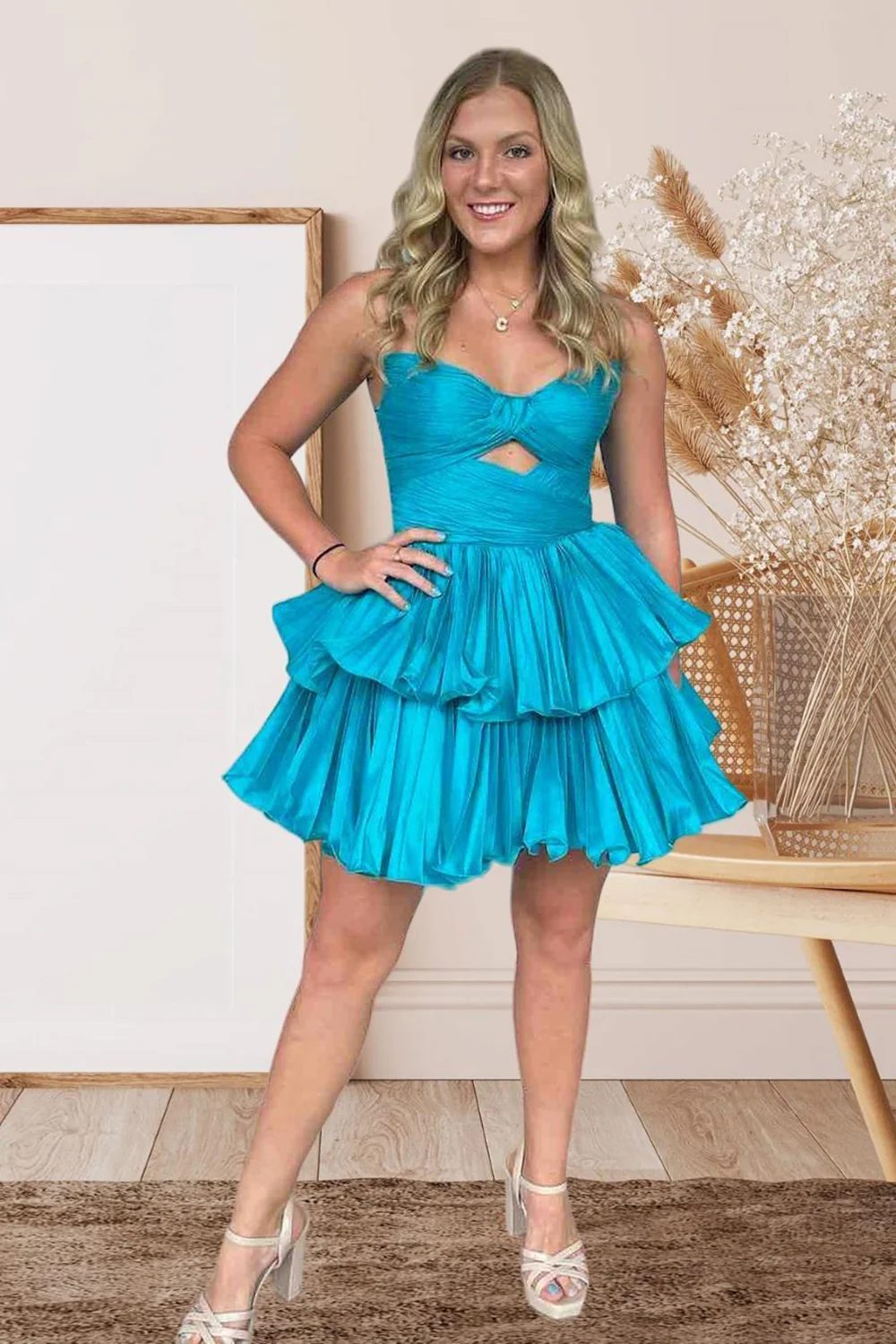 Sweetheart A-line Ruffles Short Homecoming Dresses