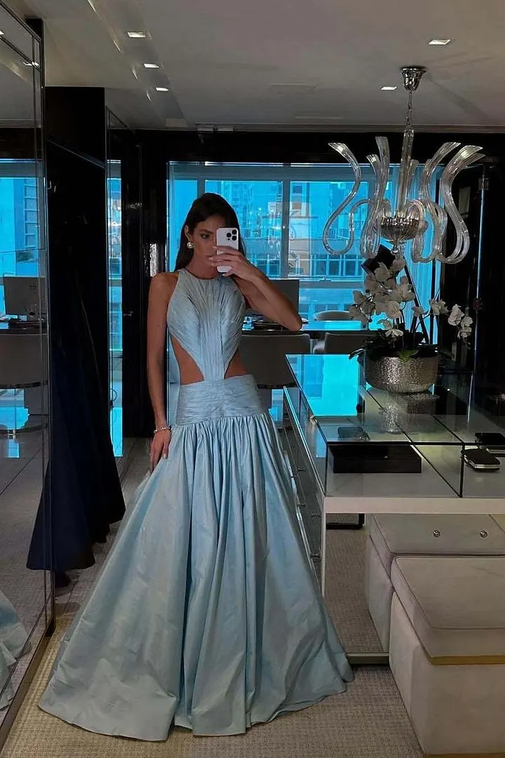 Romantic Dusty Blue Sleeveless Satin Prom Dresses A-Line Backless With Pleats Zipper