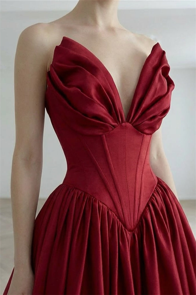 Graceful Burgundy Strapless Sleeveless Satin Prom Dresses A-Line Pleats With Lace-Up Back
