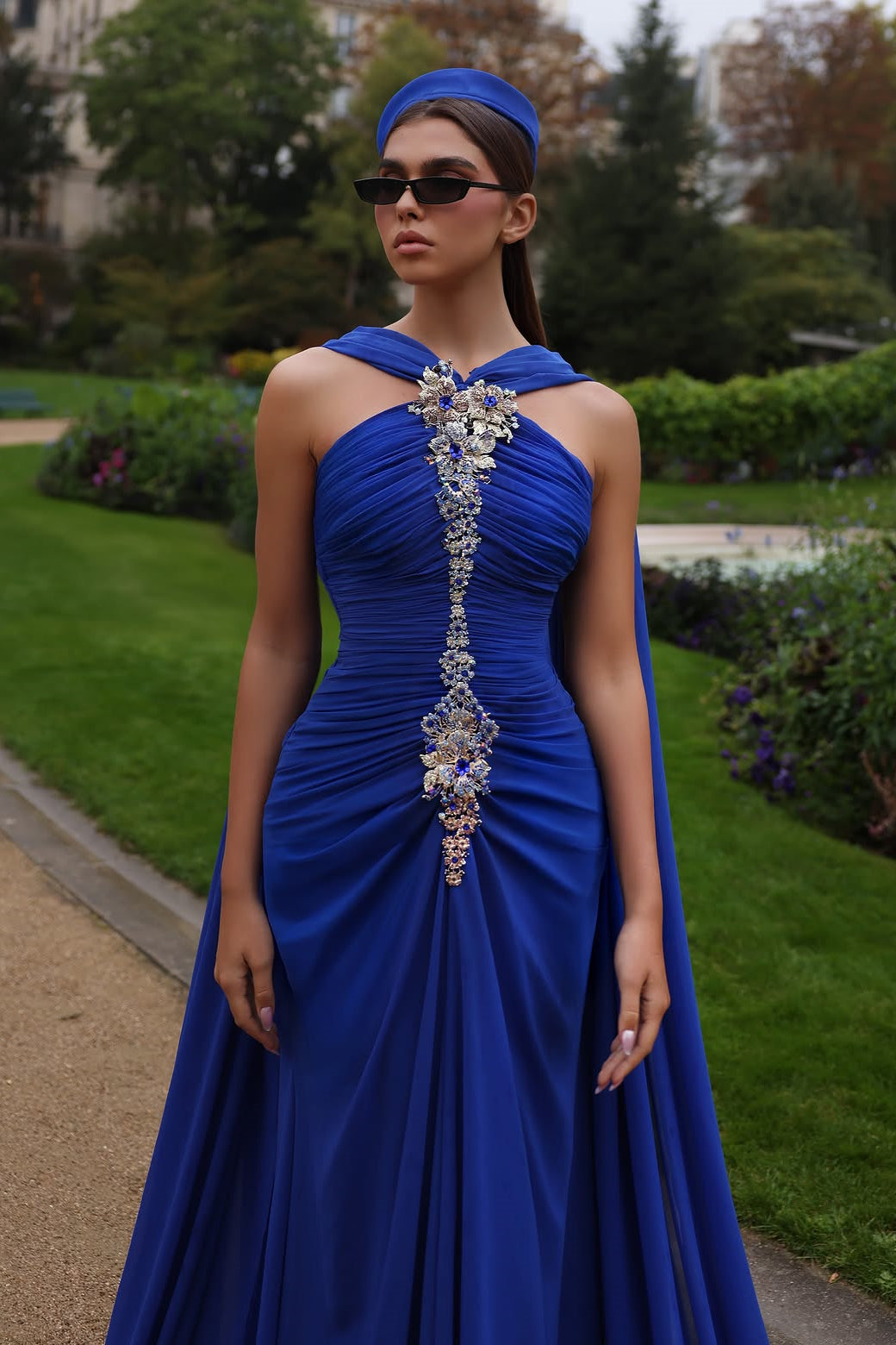 Romantic Royal Blue Sleeveless Mermaid Wedding dresses Floor Length Sheath With Pleats