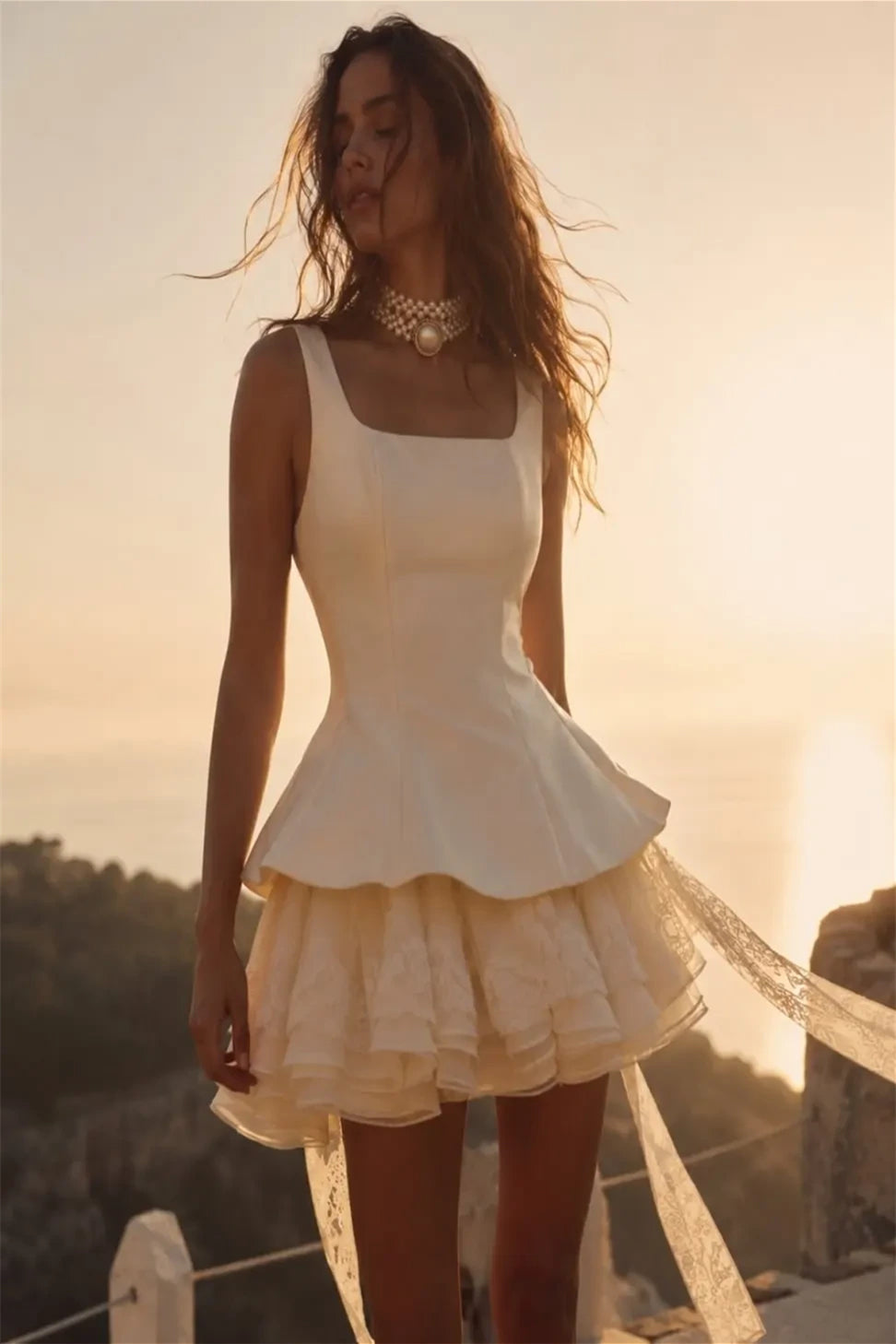 Pretty Straps Sleeveless Satin Lace Homecoming Dresses Mini With Zipper