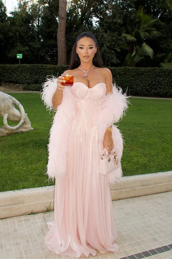 Glamorous Pink Sweetheart Strapless Sleeveless Prom Dresses Floor Length With Pleats