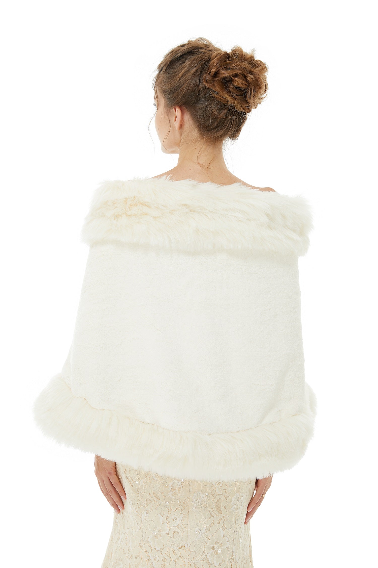Alis- Winter Faux Fur Wedding Wrap-showprettydress