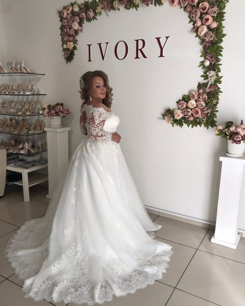 Amazing Off the shoulder Long Sleevess Lace Princess Plus size wedding dress-showprettydress