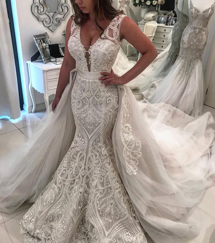 Amazing Sleeveless Lace Mermaid Wedding Dress New Arrival Over skirt Bridal Gowns-showprettydress