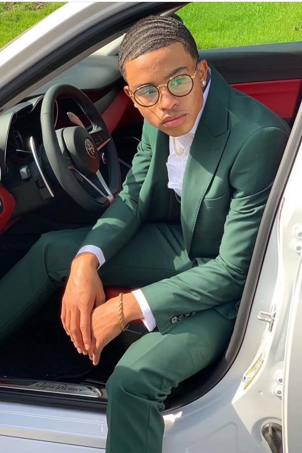 Dark Green Peaked Lapel 3-Piece Prom Suit with Flaps