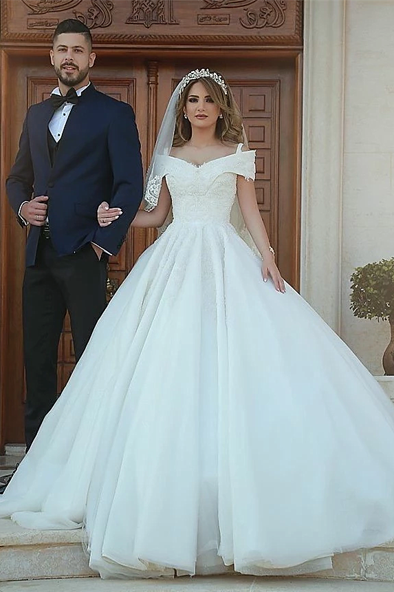 Ball Gown Off-the-shoulder Floor Length Tulle Lace Applique Wedding Dress-showprettydress