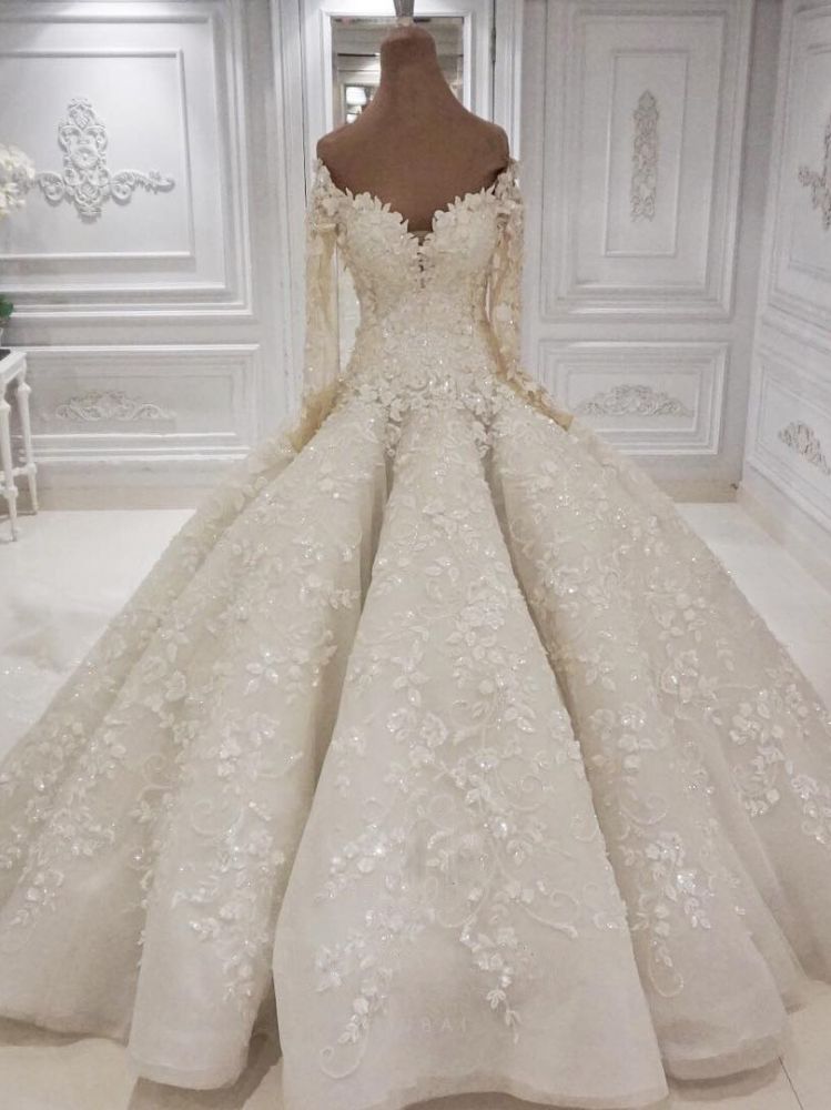 Beautiful Long Sleevess V neck Appliques Ball Gown Wedding Dress-showprettydress