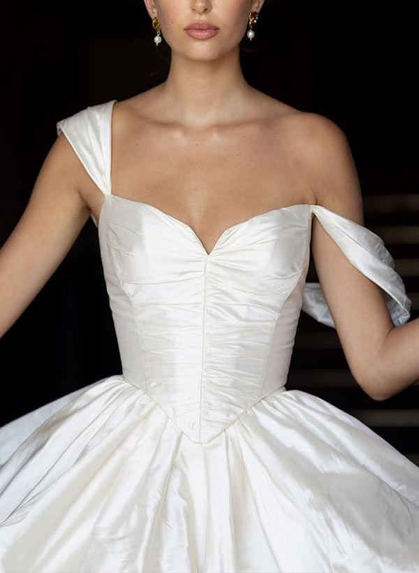 Charmeuse Wedding Dresses Chic A-line Elegant Sweetheart Sleeveless Court Train-Showprettydress