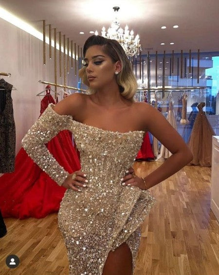 Chic Crystal Beading One-shoulder Strapless Slit Mermaid Sequins Prom Gowns-showprettydress