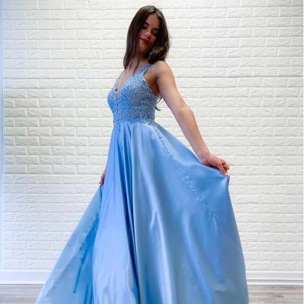 Chic Straps Lace Beading Prom Party Gowns| Chic Deep V-neck Long Prom Gown-showprettydress