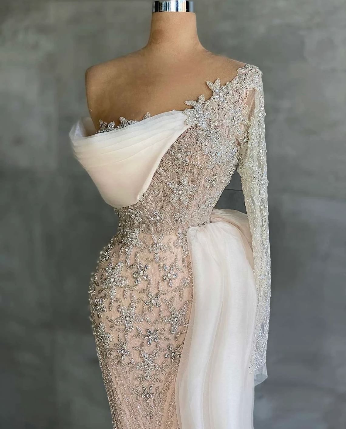 Chic White Mermaid Prom Dress with Appliques and Beaded Long Sleeves-showprettydress