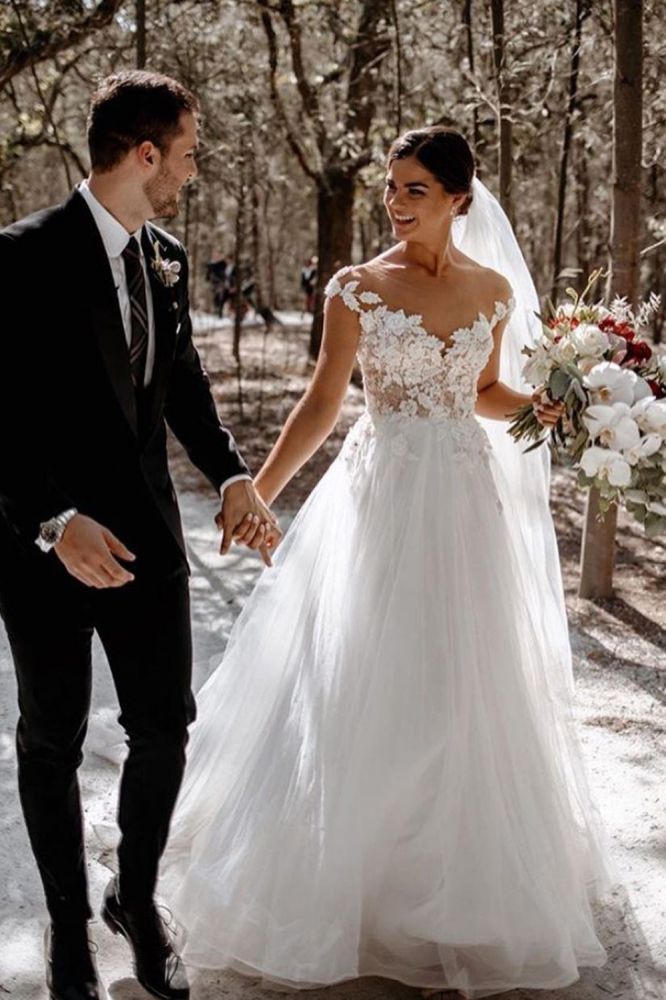 mens dress clothing Classic Cap Sleeve Tulle Lace Simple Wedding Dress White Floor Length Garden  Bridal Gown