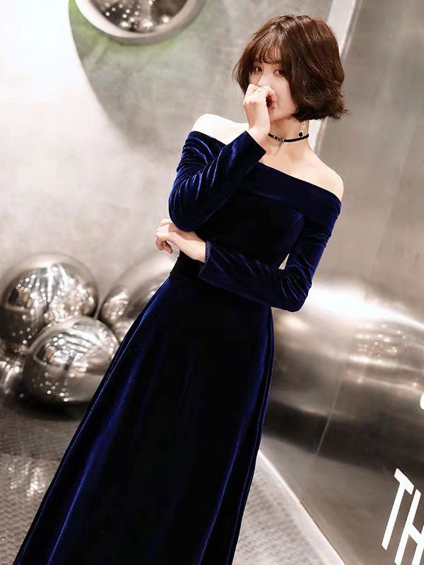 Classic Evening Dresses Velvet Long Sleeve Off Shoulder Maxi Dresses-showprettydress