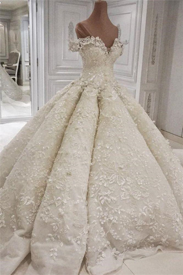 Classic Off theshoulder Luxurious Appliques Ball Gown Wedding Dress-showprettydress
