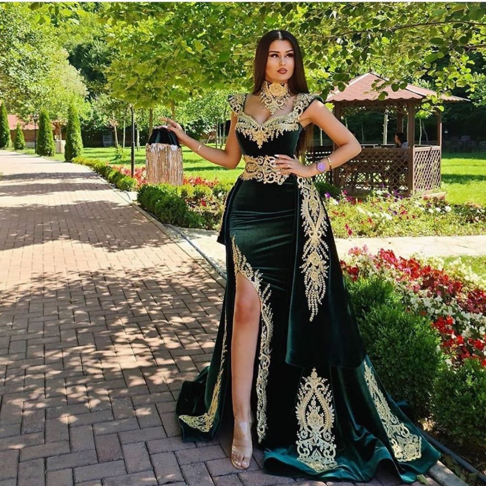 Dark Green Velvet Mermaid Evening Dress with Gold Lace appliques-showprettydress