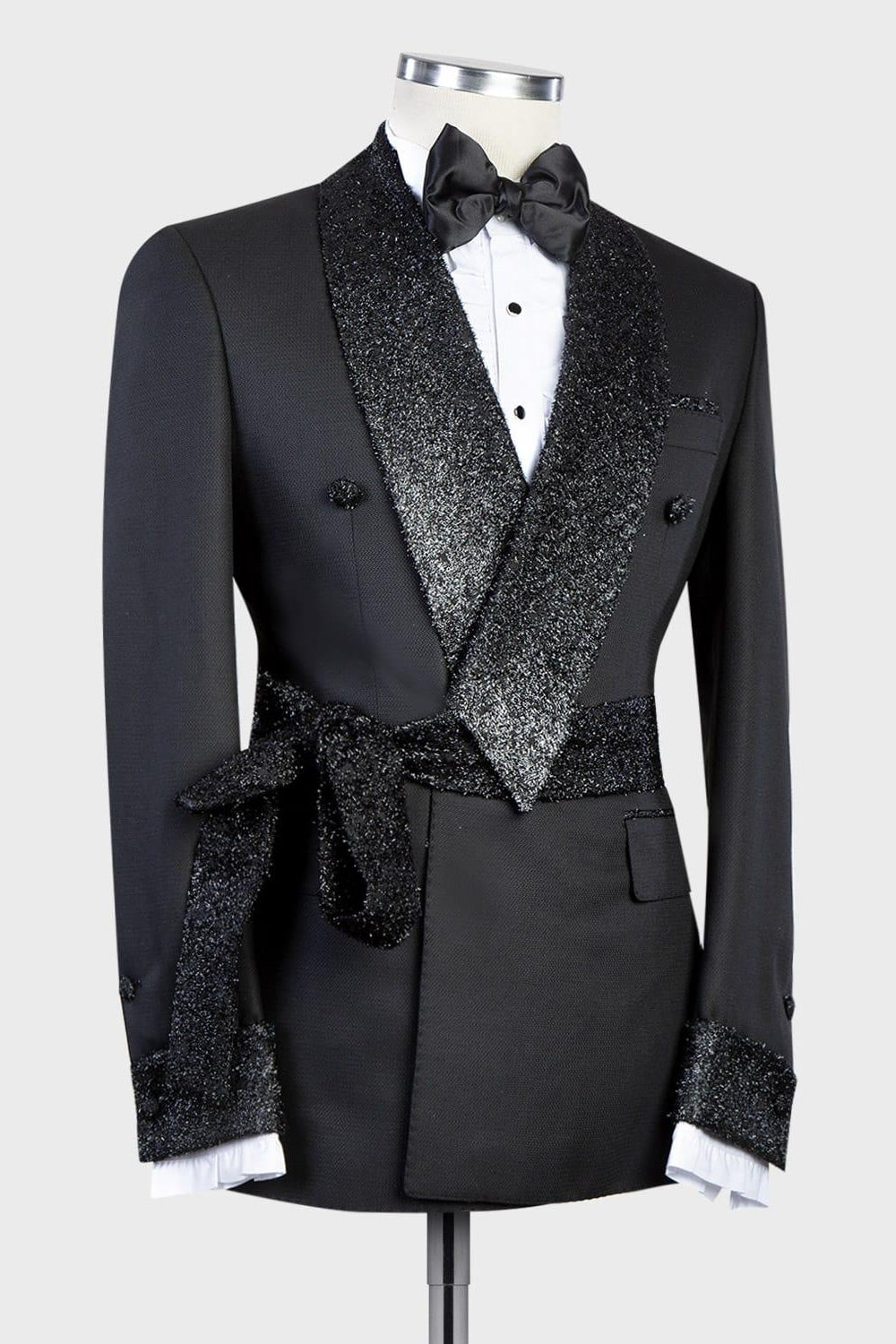 Sparkling Shawl Lapel Double-Breasted Black Wedding Suit with Belt