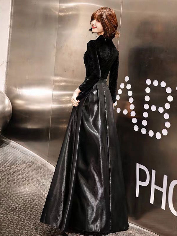 Eleagnt Black Evening Dresses Long V Neck Velvet Satin Patchwork Maxi Dresses-showprettydress