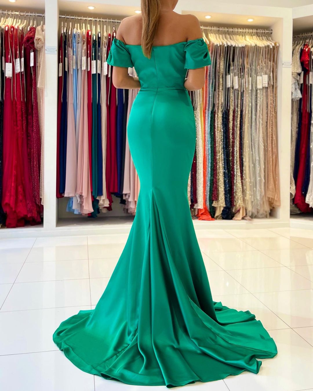 Elegant Green Long Mermaid Off-the-Shoulder Evening Prom Dress-showprettydress