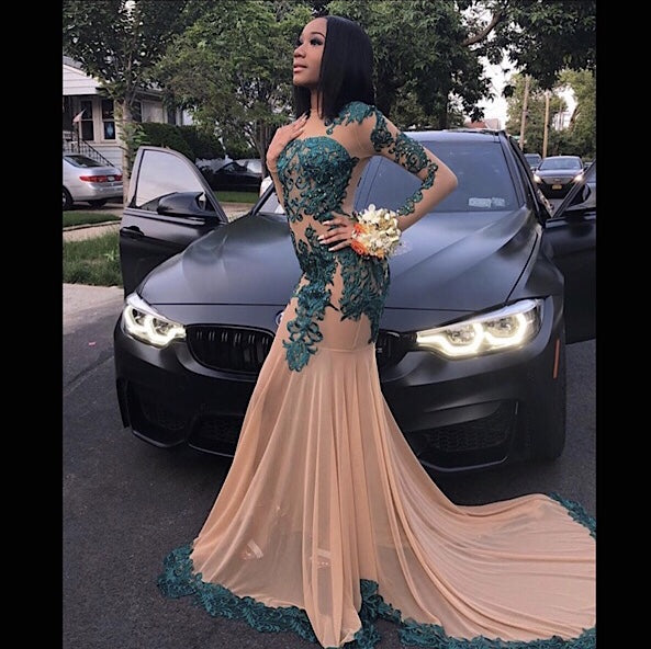 Elegant Long Sleeves Full Length Mermaid Prom Gown for Women with Train-showprettydress