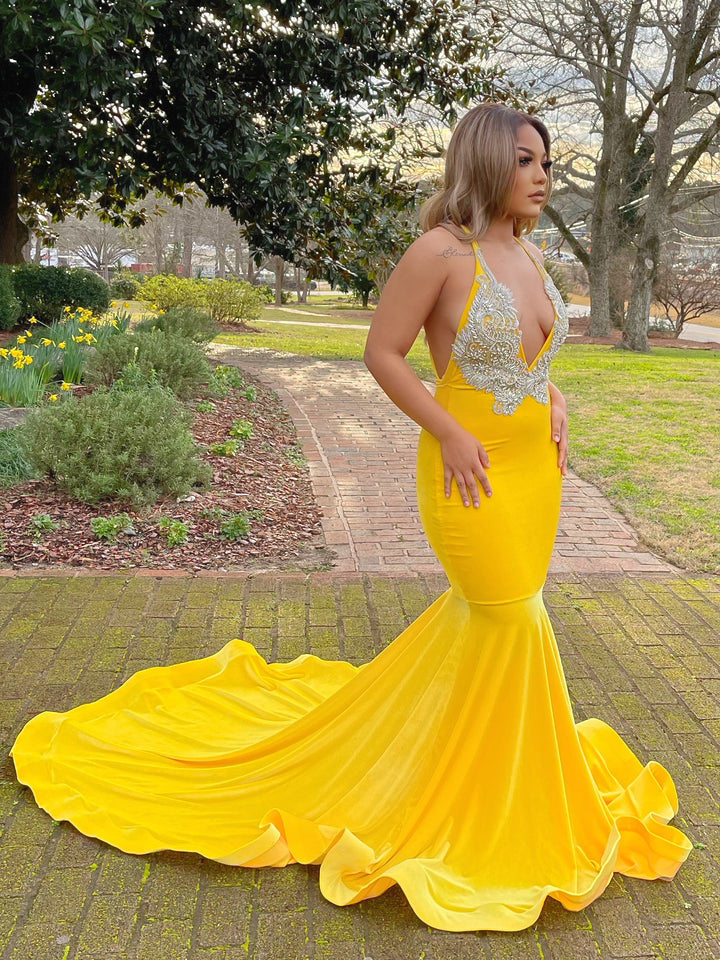 Fashion Yellow Halter Open Back Appliques Mermaid Prom Dress-showprettydress