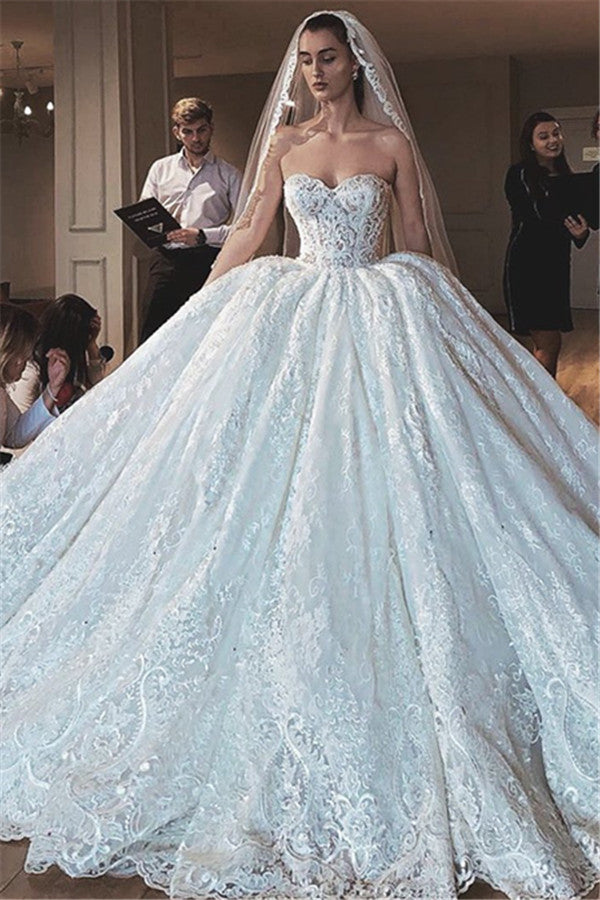 Glamorous Modern Strapless Lace Appliques Ball Gown Wedding Dress-showprettydress