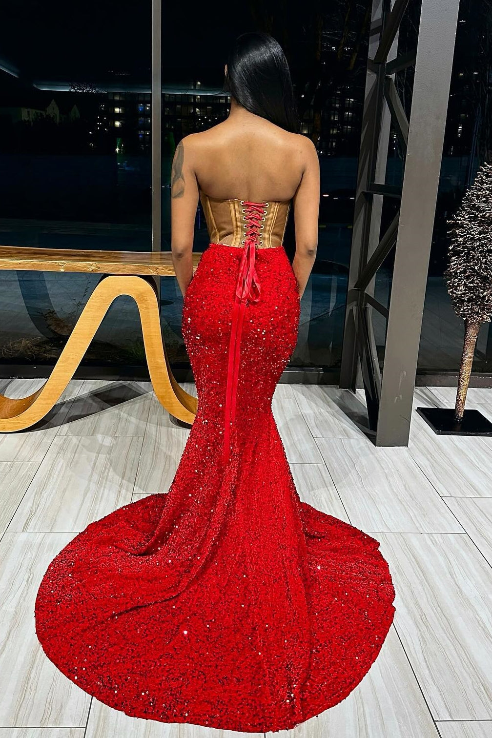 Glamorous Red Mermaid Strapless Sequins Appliques Prom Dress-showprettydress