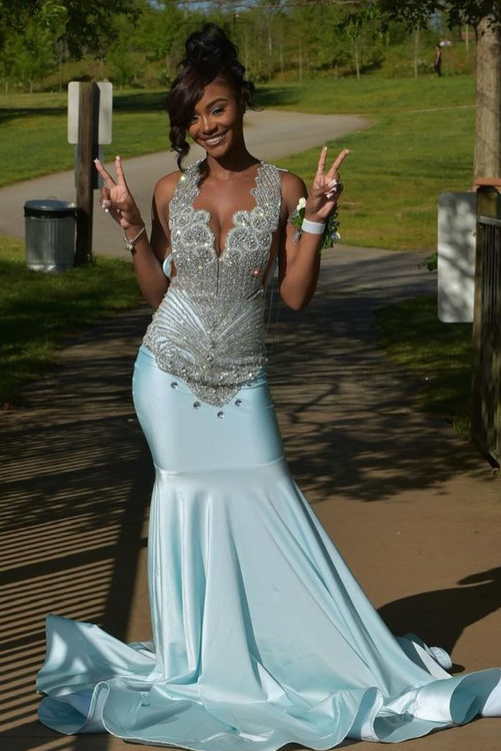 Glamorous Sky Blue Crystal Mermaid Sleeveless V-Neck Prom Dress-showprettydress