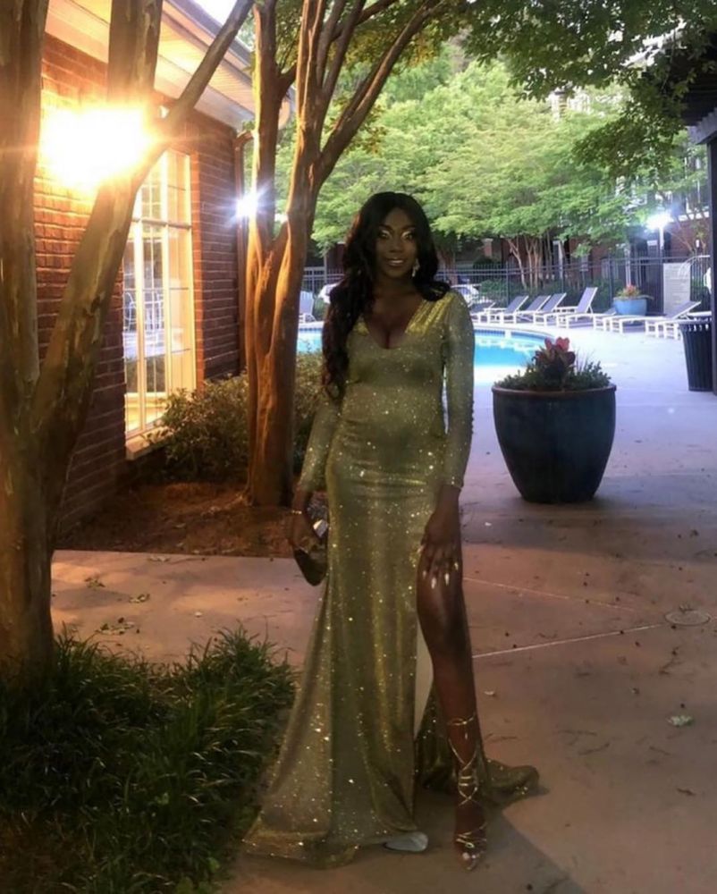 Glittering Silky V-neck Long Sleevess Slit Mermaid Prom Dresses-showprettydress