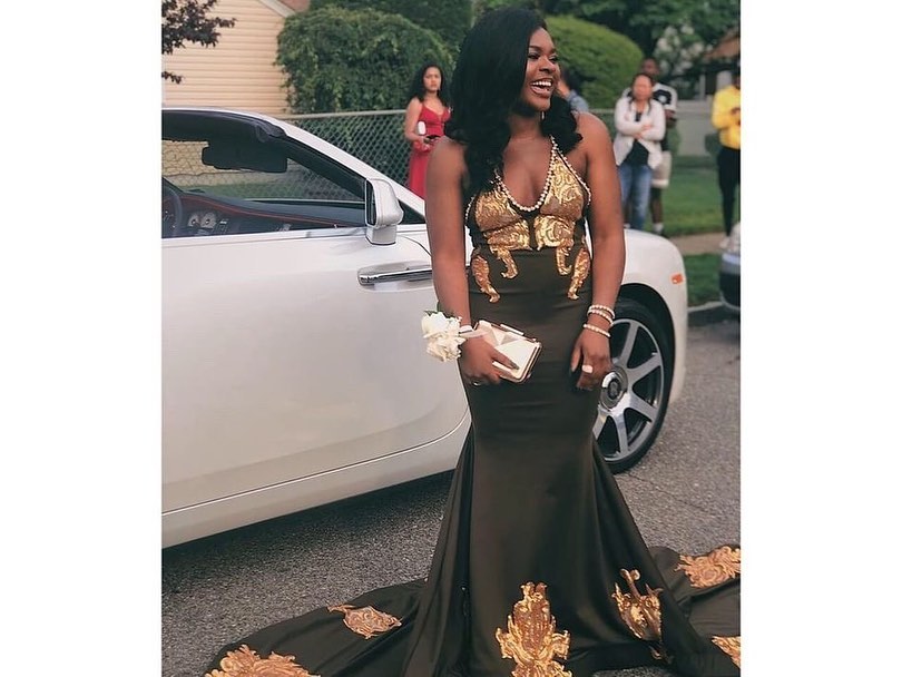 Golden Appliques Halter V-neck Long Train Mermaid Prom Gowns-showprettydress