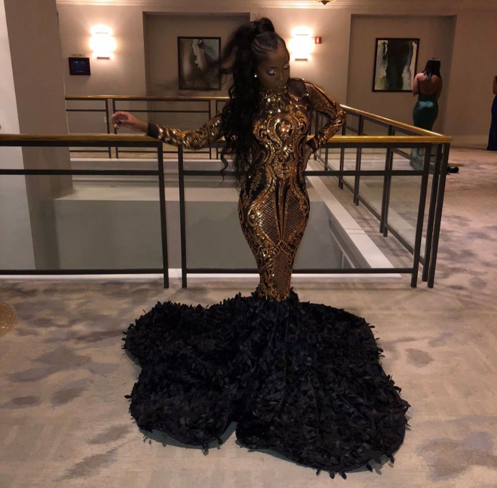 Golden Metallic Sequined Black High neck Mermaid Prom Party Gowns with Fur-showprettydress