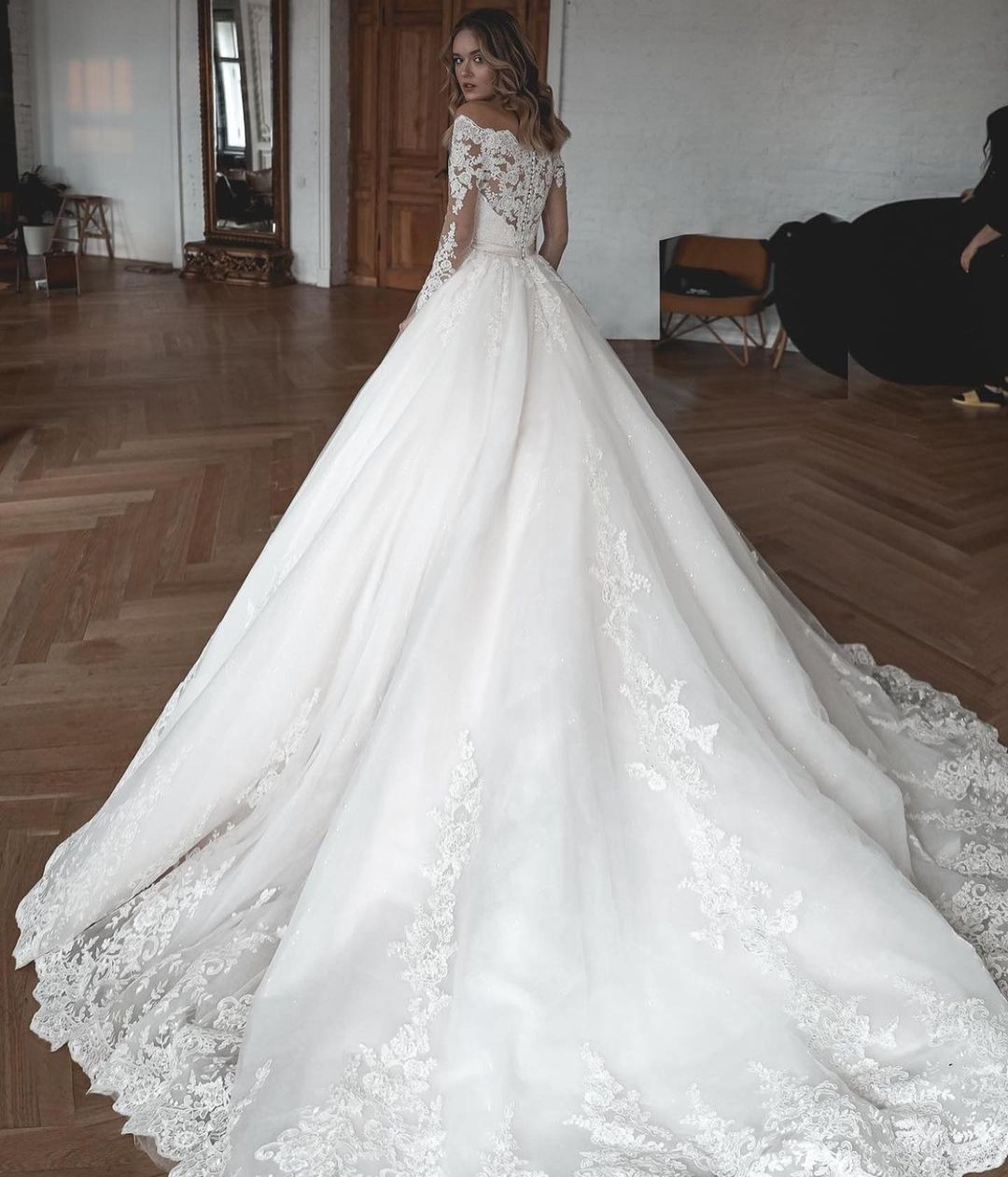 Gorgeous Long Ball Gowns Lace Tulle Wedding Dresses with Sleeves-showprettydress