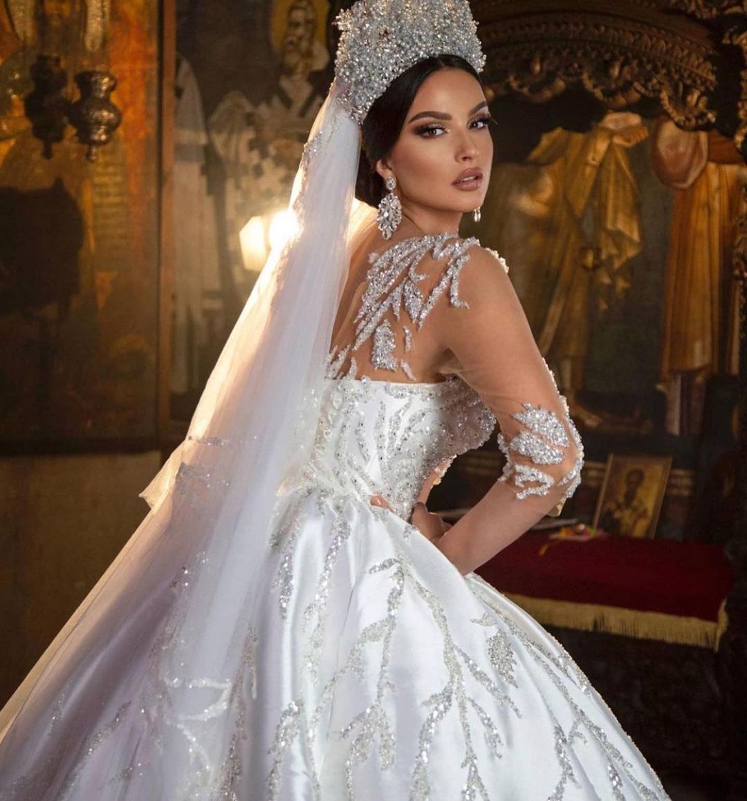 Gorgeous Long Princess Sweetheart Satin Wedding Dress with Sleeves-showprettydress