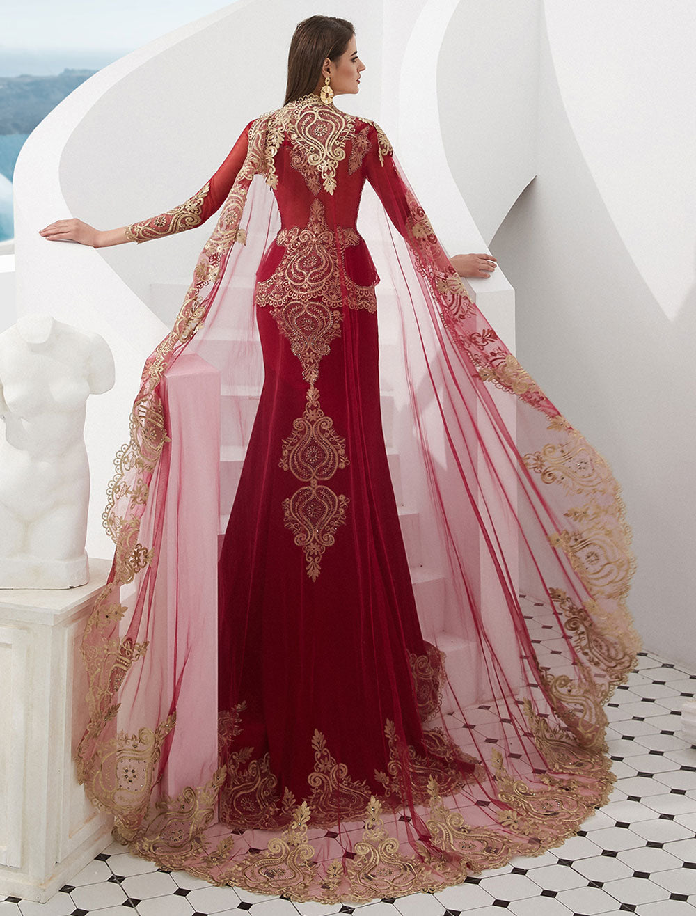 Gorgeous Luxury Evening Dresses Embroidered Beaded Queen Anneneck Long Sleeve Formal Gowns With Cloak-showprettydress