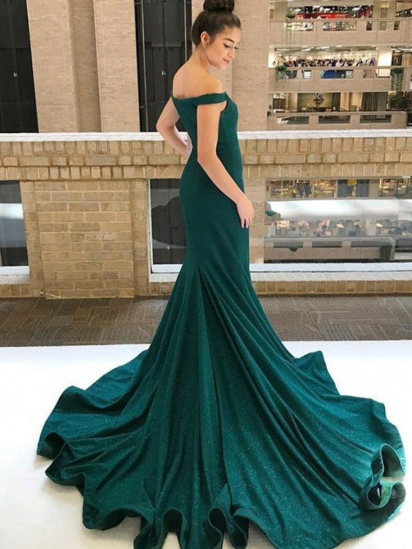 Gorgeous One-shoulder Applique Prom Dresses Long Sleevess Side Slit Chic Evening Dresses with Belt-showprettydress