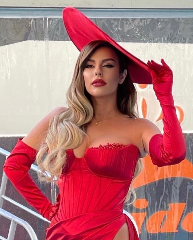 Gorgeous Red Sweetheart Mermaid Slit Prom Dress With Gloves-showprettydress