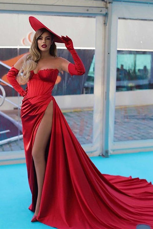 open lace back dress Gorgeous Red Sweetheart Mermaid Slit Prom Dress With Gloves
