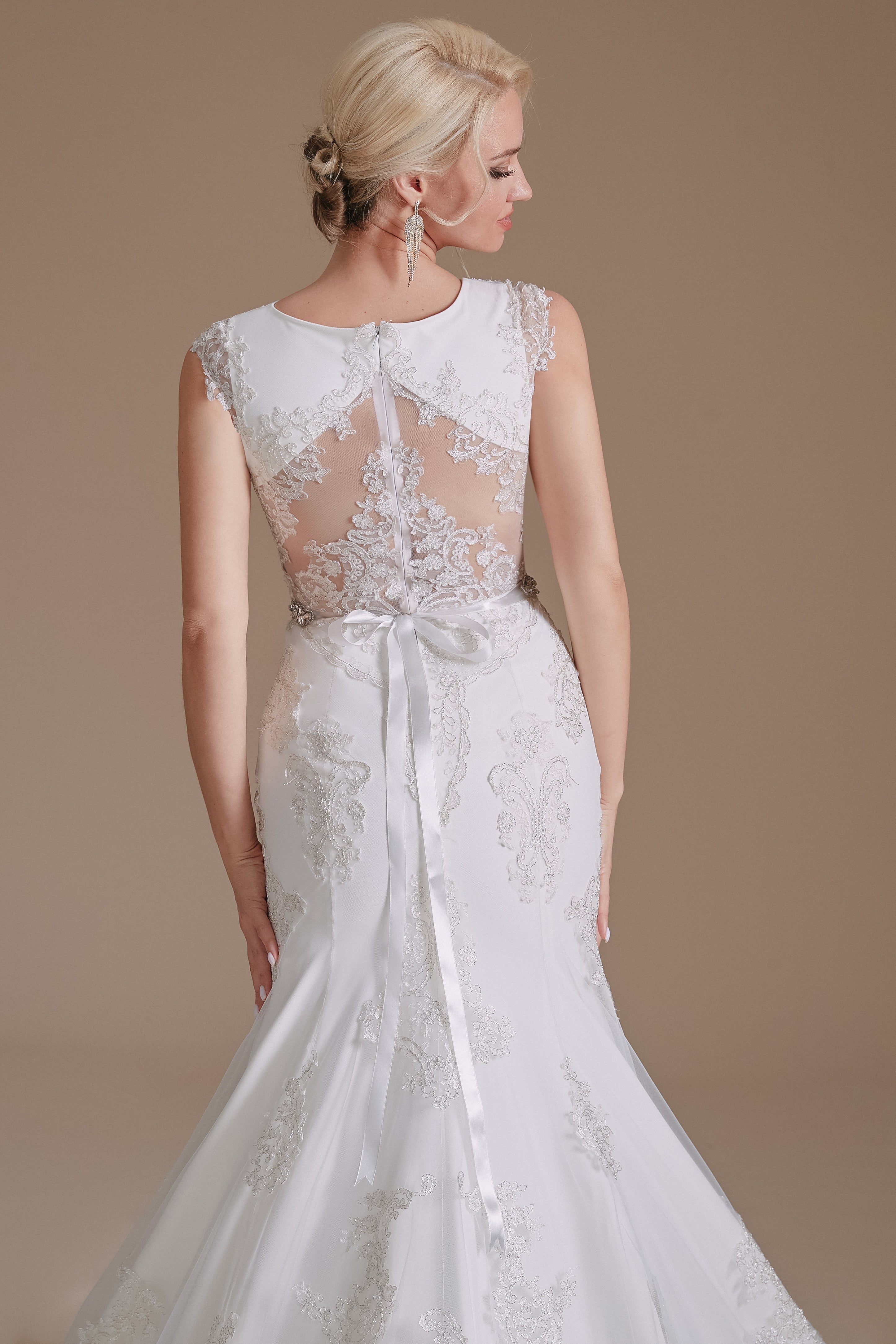 Jewel Lace Cap Sleeves Lace Mermaid Wedding Dress | Showprettydress Design-showprettydress