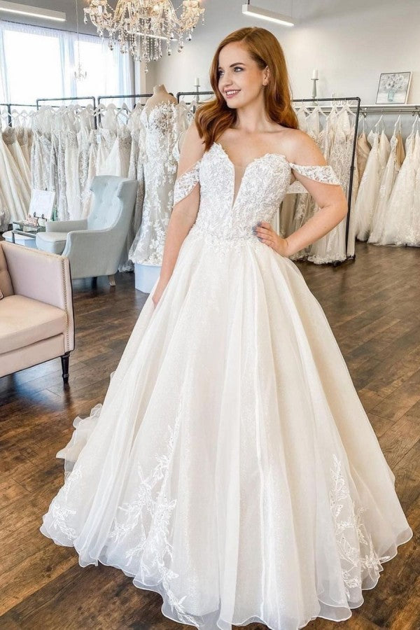 Long A-Line Sweetheart Off-the-Shoulder Backless Wedding Dress With Appliques Lace-showprettydress