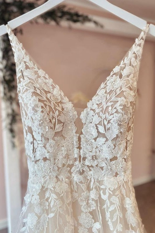 Long A-Line Tulle Appliques Lace Spaghetti Straps V-neck Backless Wedding Dress-showprettydress