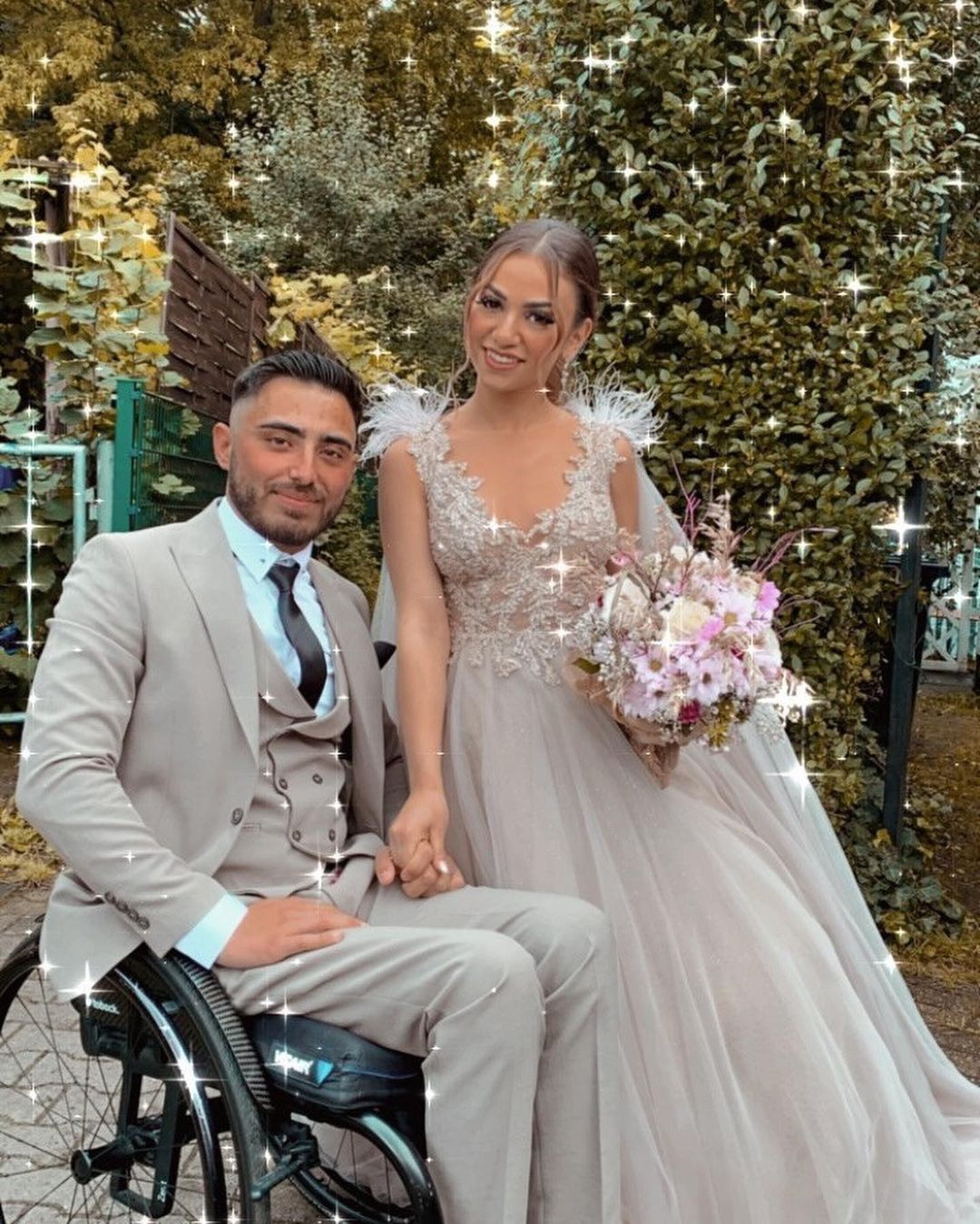 Long A-line V-neck Tulle Lace Wedding Dress with Fur Tulle Sweet Cape-showprettydress