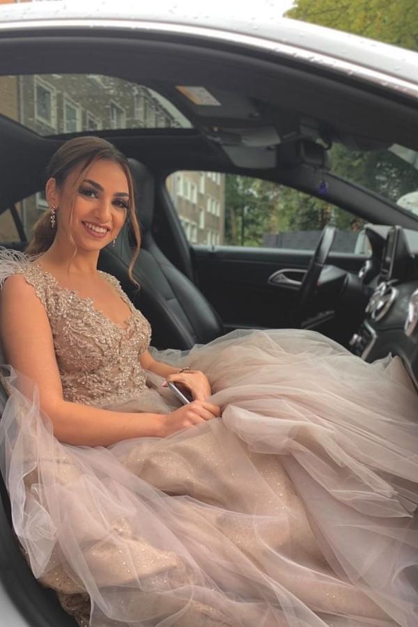 Long A-line V-neck Tulle Lace Wedding Dress with Fur Tulle Sweet Cape-showprettydress