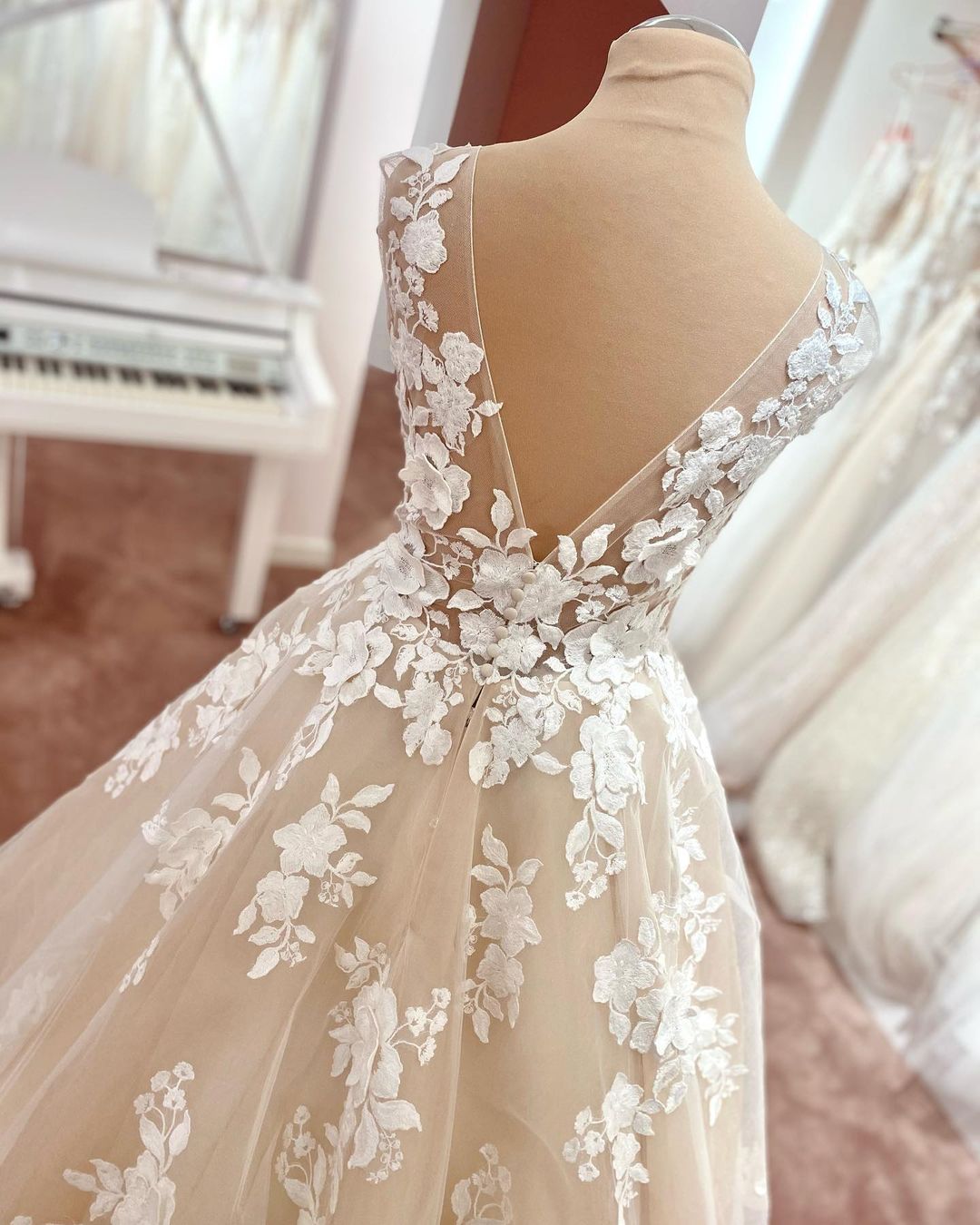 Long A-Line V-neck Wide Straps Backless Appliques Lace Tulle Wedding Dress-showprettydress