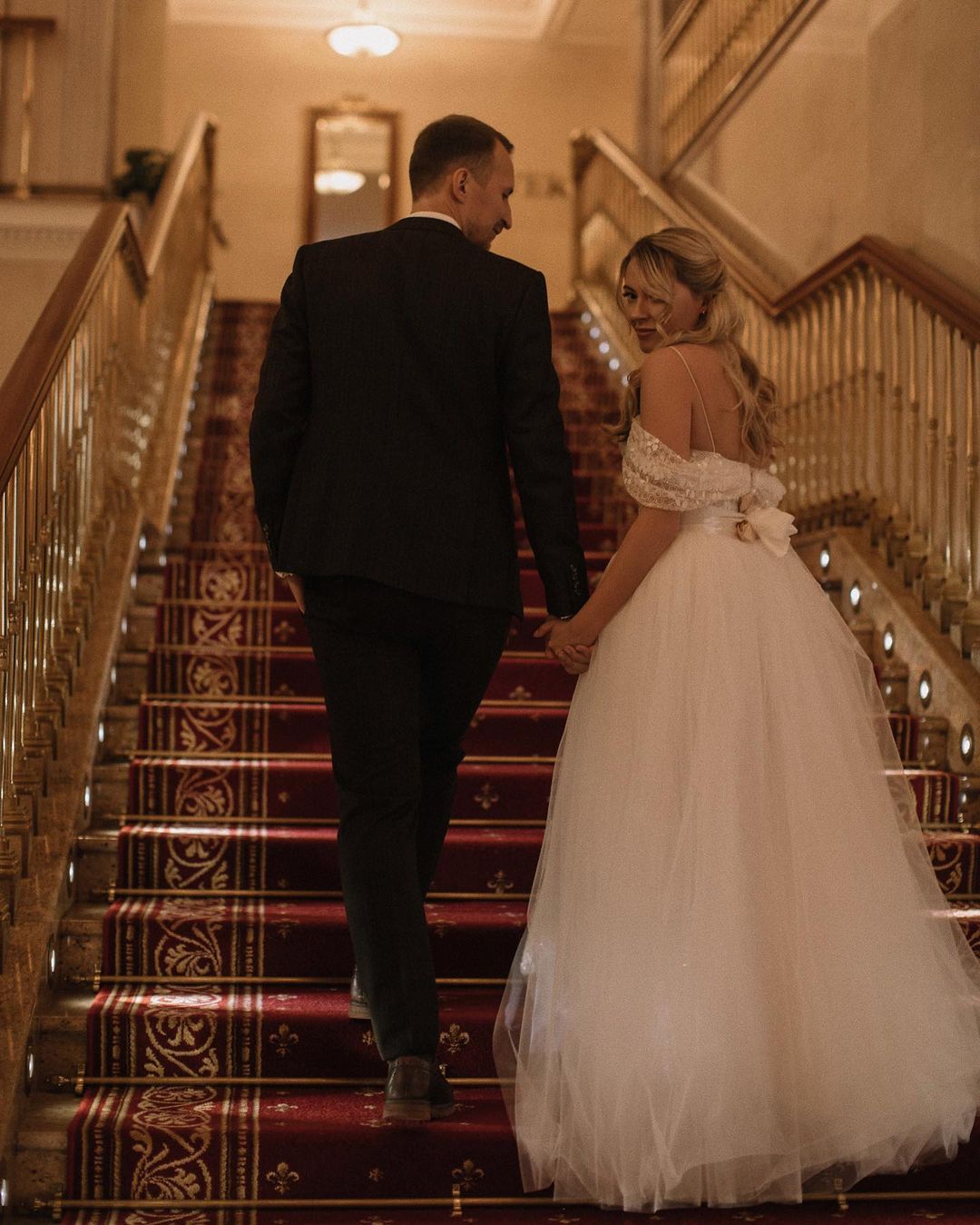 Long Mermaid Off Shoulder Tulle Wedding Dress with Detachable Tulle Train-showprettydress