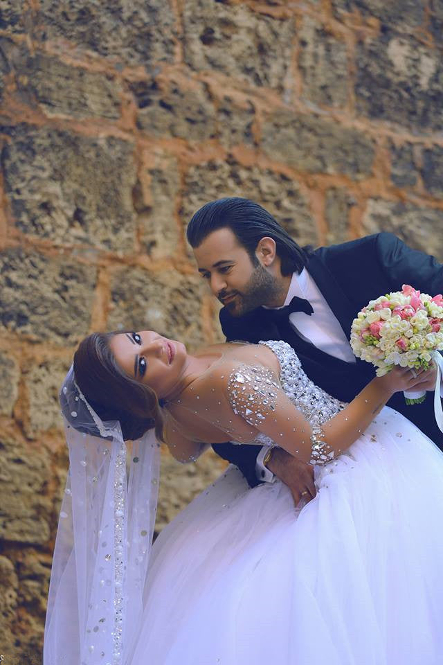 Luxury Long Ball Gown Sweetheart Crystals Beading Wedding Dresses with Sleeves-showprettydress