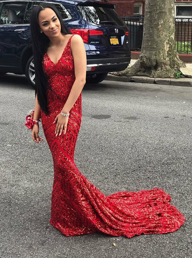 Mermaid Deep V-neck Spaghetti Strap Floor Length Chapel Paillette Evening Dress-showprettydress