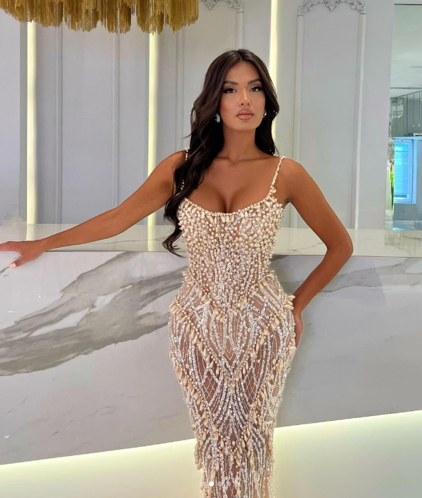 Mermaid Prom Dress with Spaghetti Straps and Sleeveless Design adorned with Beadings and Pearls-Showprettydress