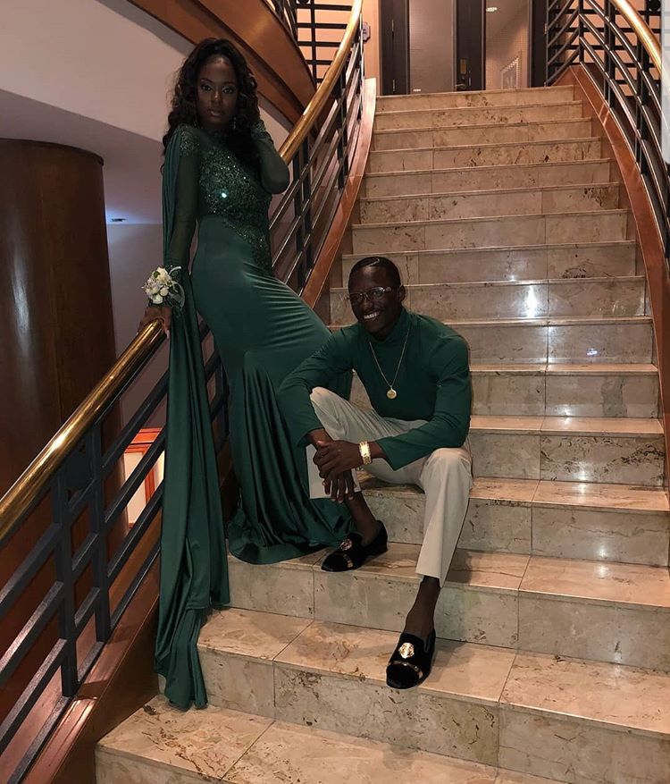 Mermaid Small Round Collar Long Sleeves Floor Length Beaded Applique Prom Dress With Cloak-showprettydress